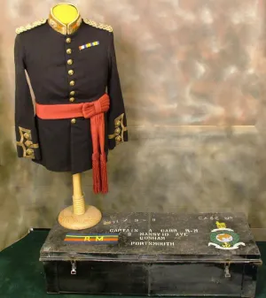British Royal Marine Officer Tunic: Captain Carr (One Only) British Royal Marine Officer Tunic: Captain Carr (One Only)