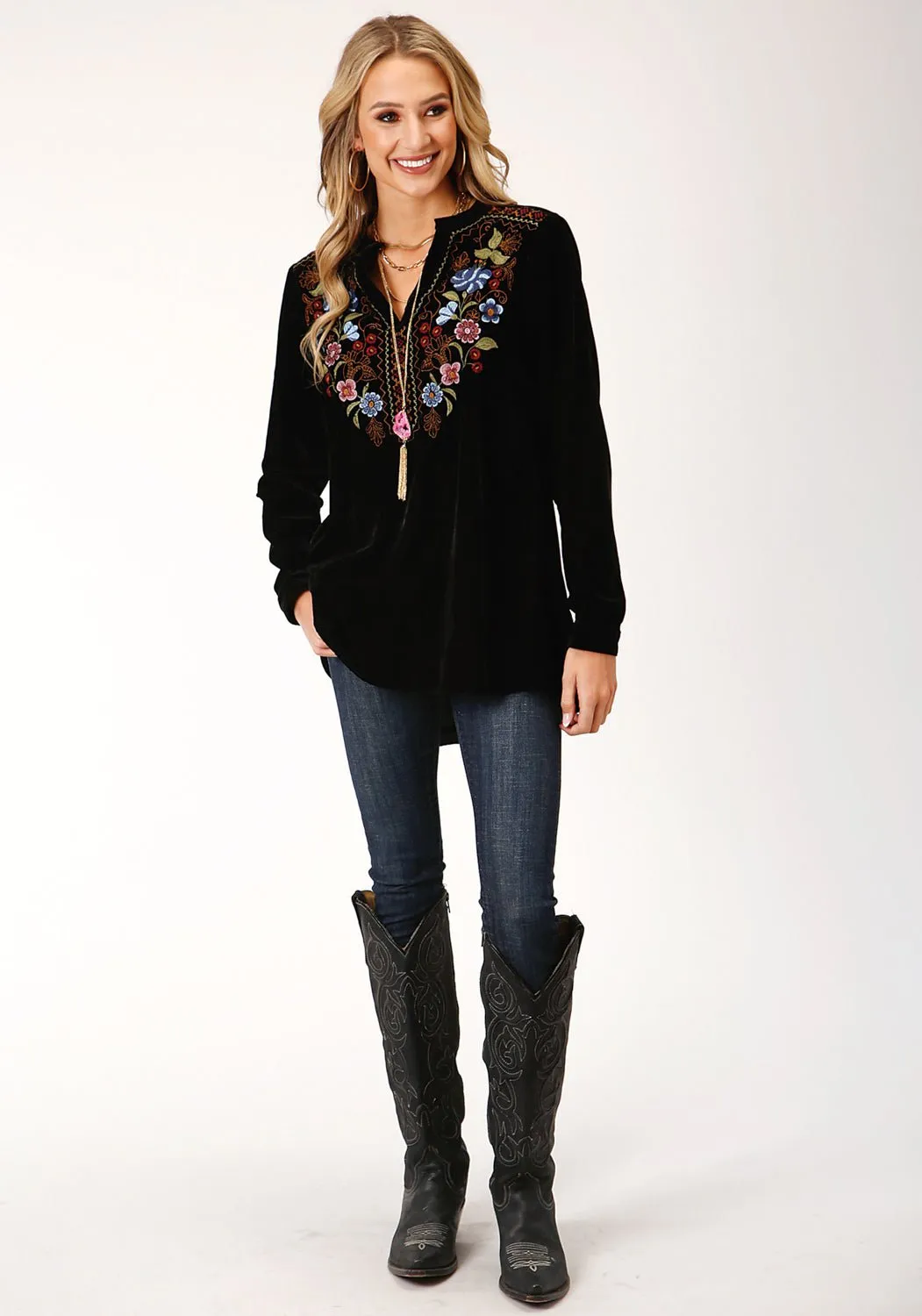 Roper Womens 1421 Floral Velvet Black 100% Polyester L/S Tunic